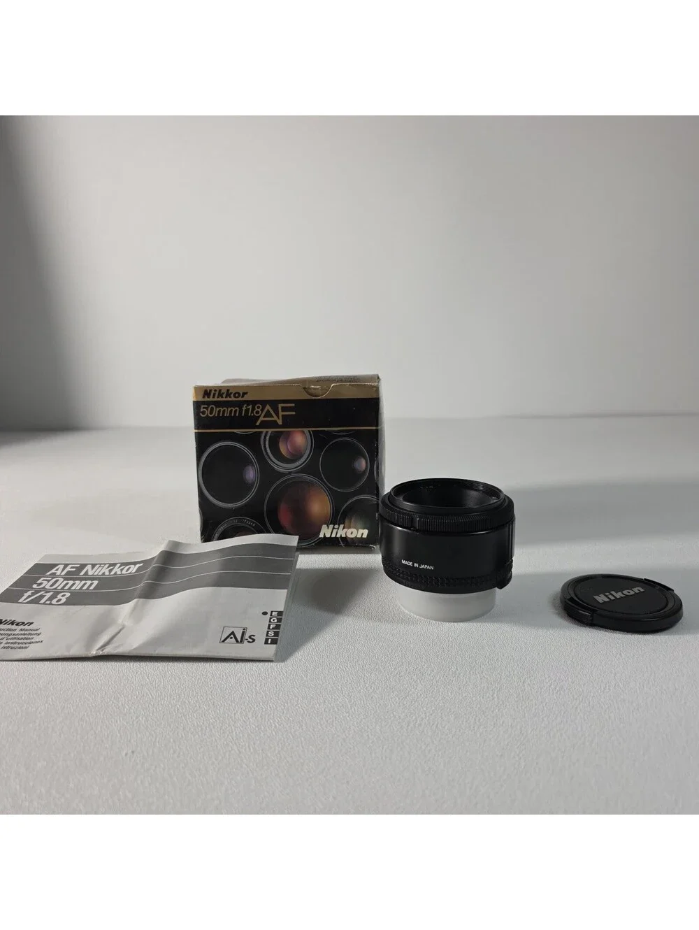 Nikon Nikkor AF 50mm f1.8 SLR DSLR Camera Lens W/Box & Manual